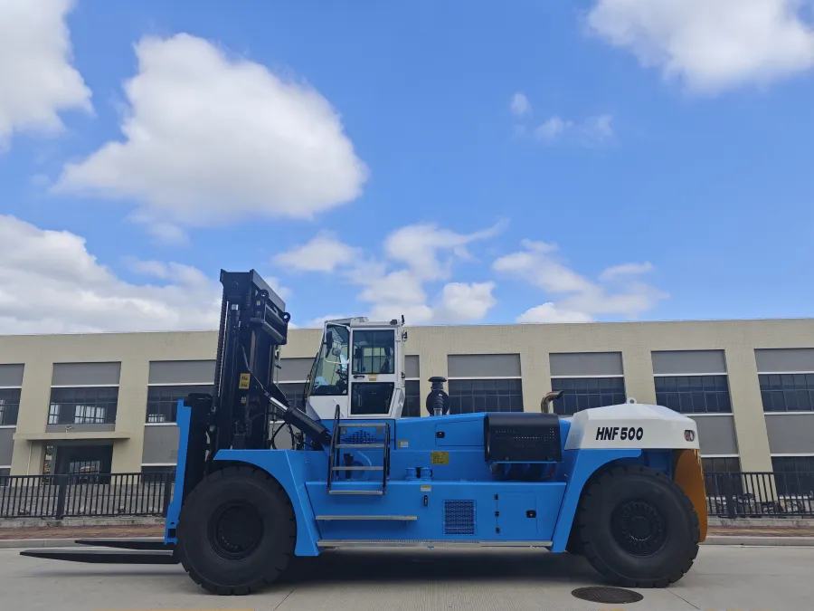 SOCMA HNF-500 Diesel Forklift, 50 Tonnes